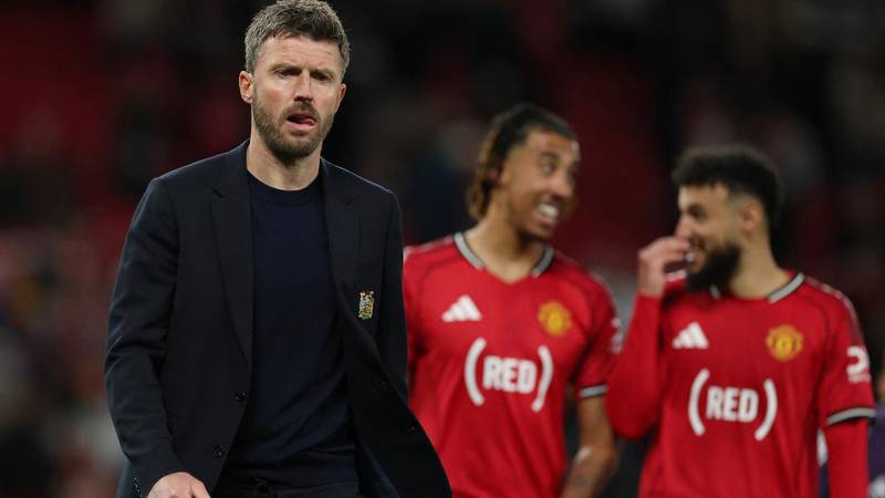 United nagradio legendu koja je stigla kao 'vatrogasac'! Carrick ostaje na klupi sljedeće sezone