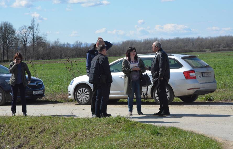 Duspara: Kasni nalaz vode, što krijete? Ćorić: Destruktivni ste