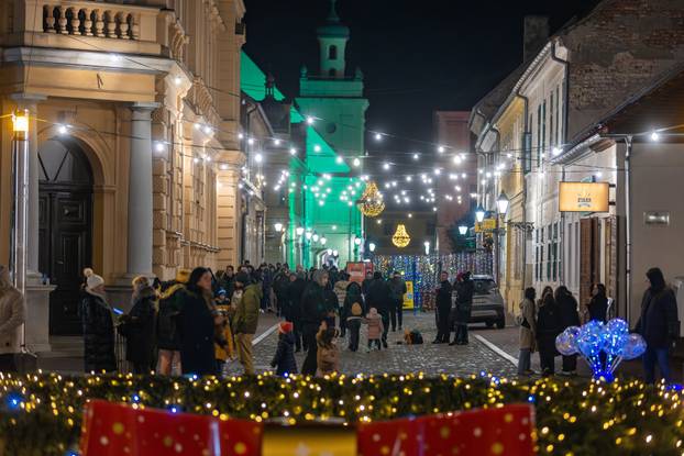Svečano otvorenje osječkog Adventa