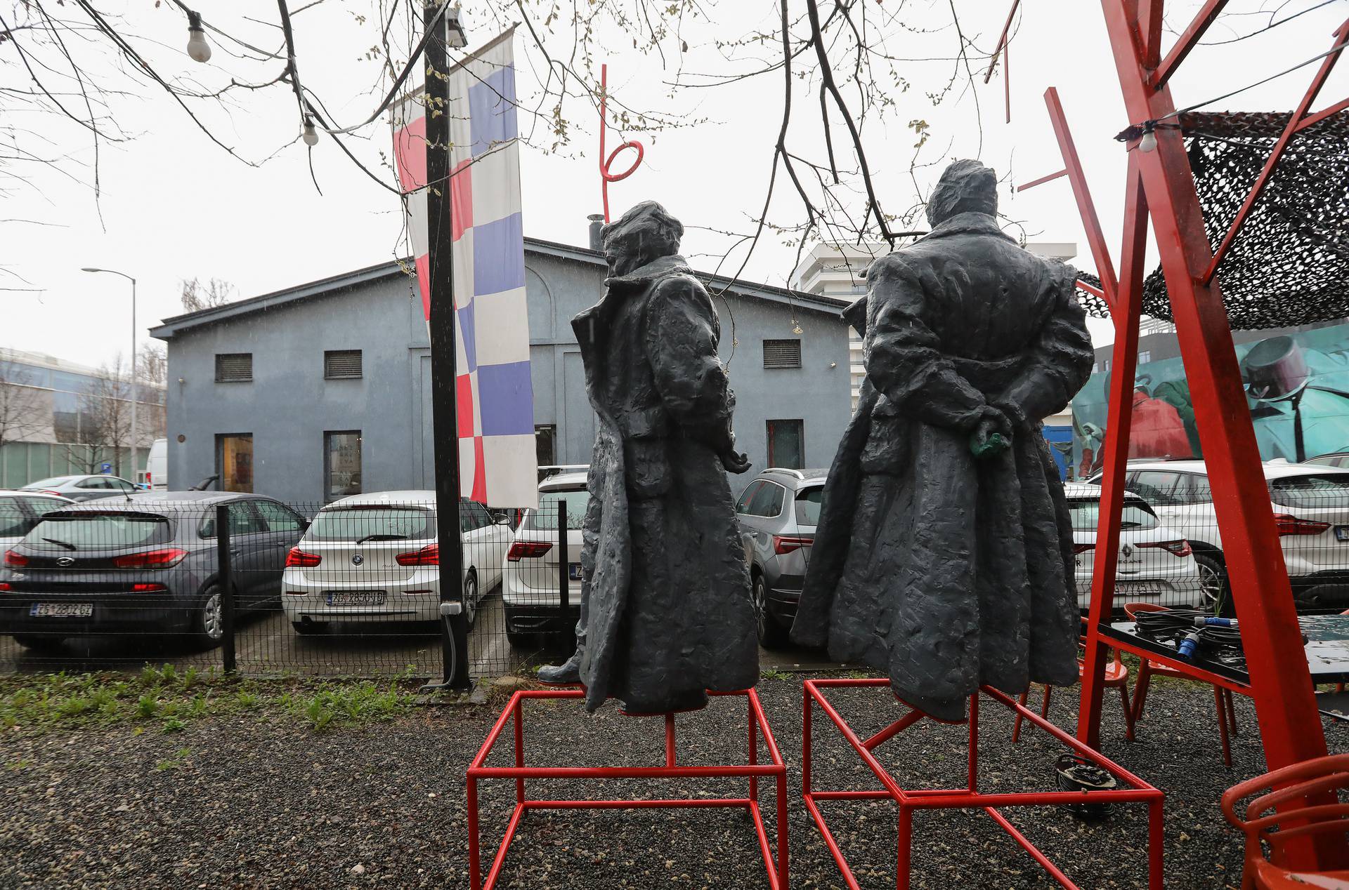 Zagreb: Skulptura T&TO Ivana Fijolića izložena u Laubi