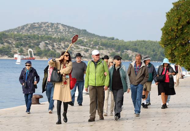 Šibenik prepun grupa turista