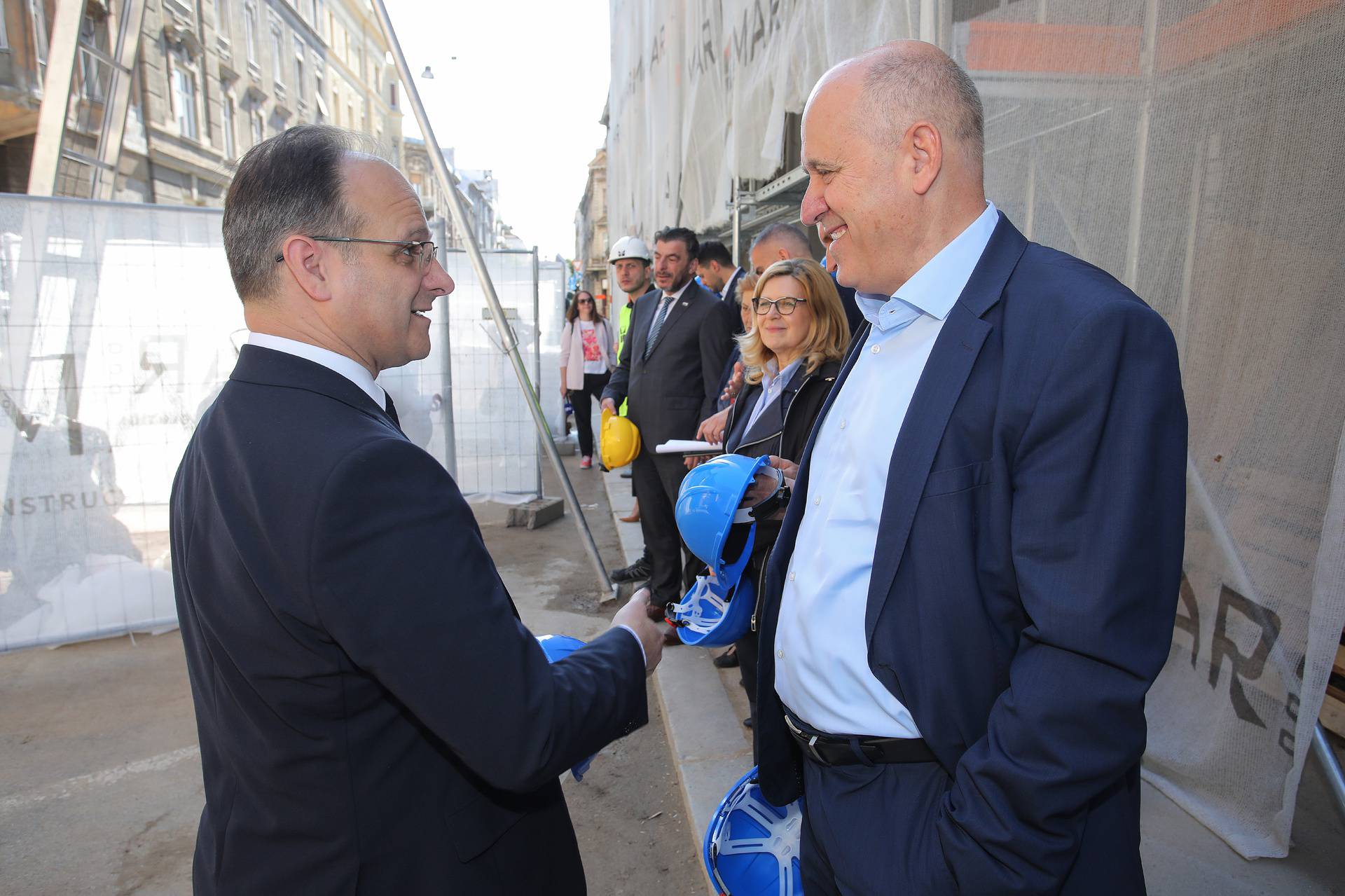 Zagreb: Premijer Plenković obišao gradilište u procesu obnove nakon potresa u Đorđićevoj ulici