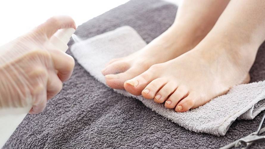 Recite zbogom gljivicama na noktima i obući – kombinacija koja stvarno djeluje