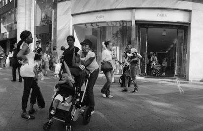 50 godina uspjeha: Krojačica i željezničar skrojili su modni div