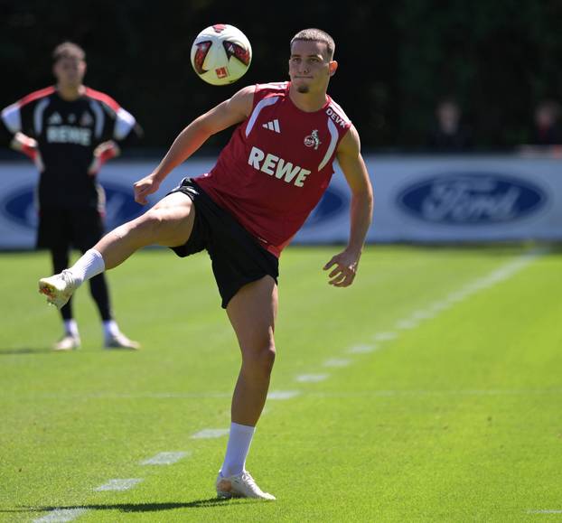 Fussball 1.Bundesliga, 1.FC Koeln, Training, 1.FC K&ouml;ln