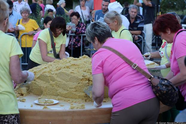 ?avle: Festival palente i sira
