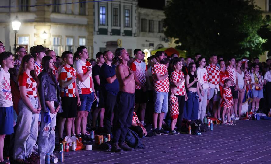 Osijek: Zajedničko gledanje utakmice Engleska  - Hrvatska 