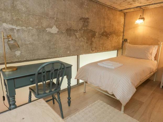 FOTO Od vojarne do top destinacije: Pogledajte kako je ratni bunker postao dom za odmor