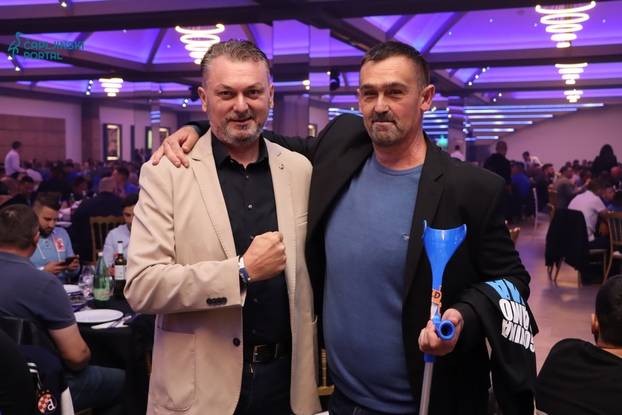 FOTO Dinamo održao Plavu noć u Hercegovini, Bobanu ovacije: 'Ne trebam vam ja da ga volite'