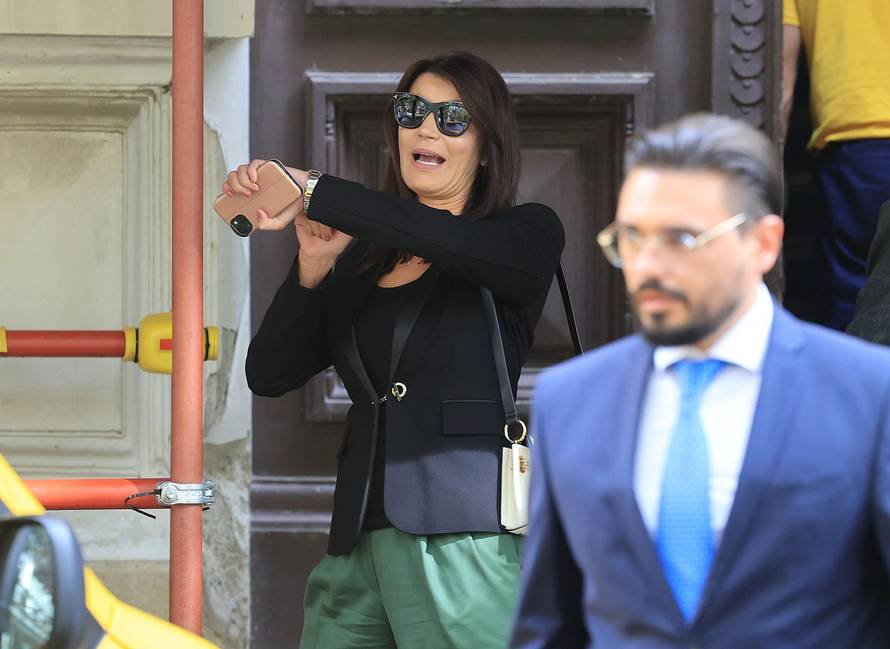 Zagreb: Nasmijana Josipa Čulina (Rimac) dolazi na Županijski sud
