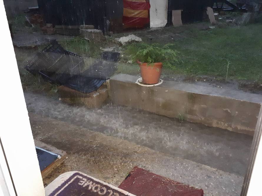 Ulice i podvožnjaci pod vodom: Zagreb pogodilo jako nevrijeme