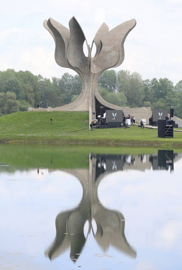 Komemoracija "Sjećanje za budućnost" u Spomen-području Jasenovac
