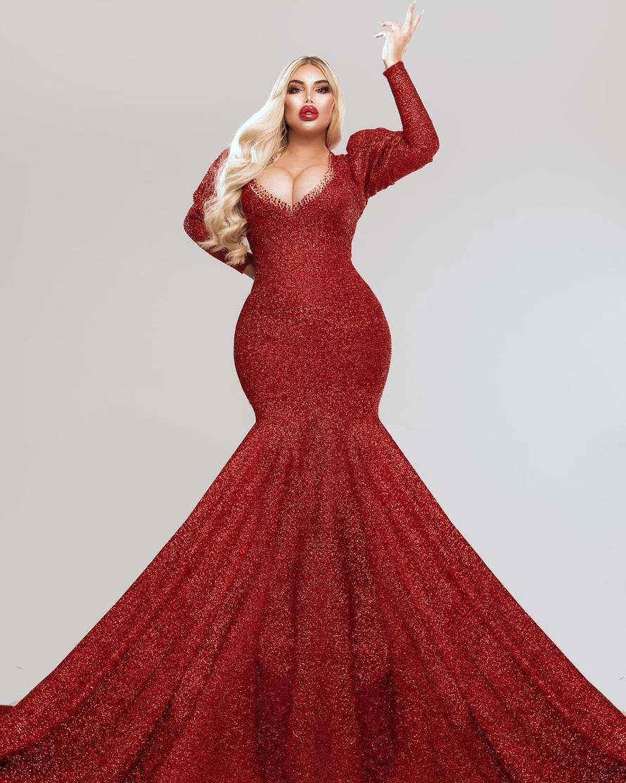 Bivši 'ljudski Ken': 'Muškarci vide da sam transrodna žena. Preplaše se, a nekima je fetiš'