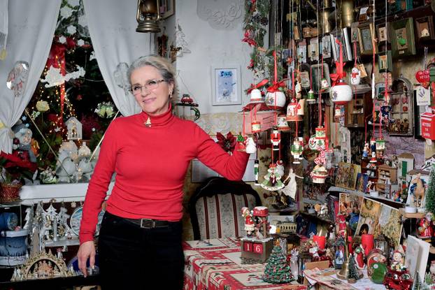 24SATA Zagreb: Stan ukrašen blagdanskim dekoracijama