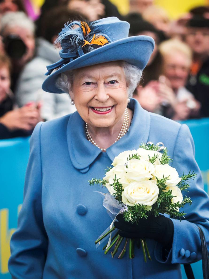 Britain's Queen Elizabeth arrives for a visit to the University of Hull where she opened the Allam Medical Building, in Kingston upon Hull, during a visit to the city to mark its year as the United Kingdom City of Culture