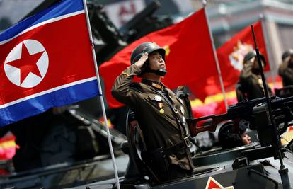 Sjeverna Koreja: 'Spremni smo uzvratiti nuklearnim napadom'