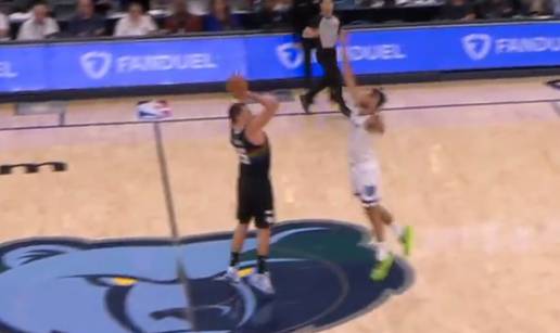 VIDEO Joki&cacute; izveo novu 'ludost': Pogledajte &ccaron;udesni ko&scaron; s centra