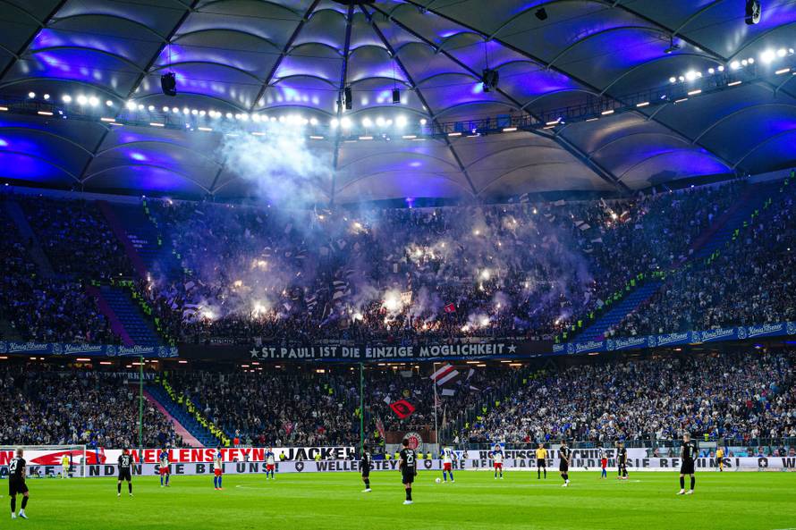 GER, Hamburger SV vs. FC St. Pauli, Fussball, 1. Bundesliga, Spieltag 2, Saison 2025/2026, 29.08.2025