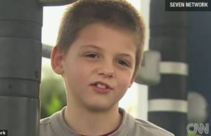 Dječak star sedam godina se izgubio, spasio ga klokan