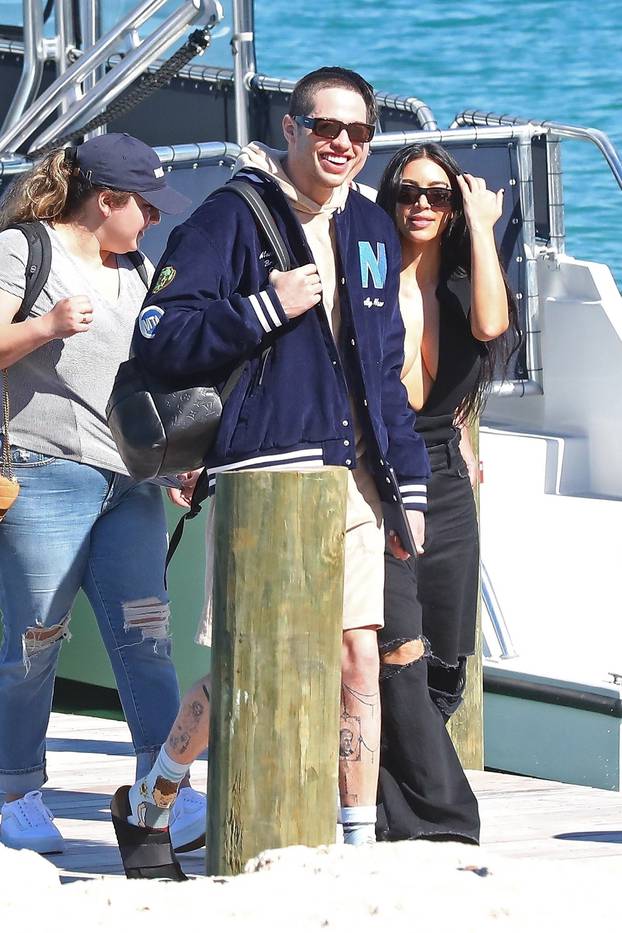 *PREMIUM-EXCLUSIVE* Kim Kardashian and Pete Davidson bring their whirlwind romance to the Bahamas! **MUST CALL FOR PRICING**