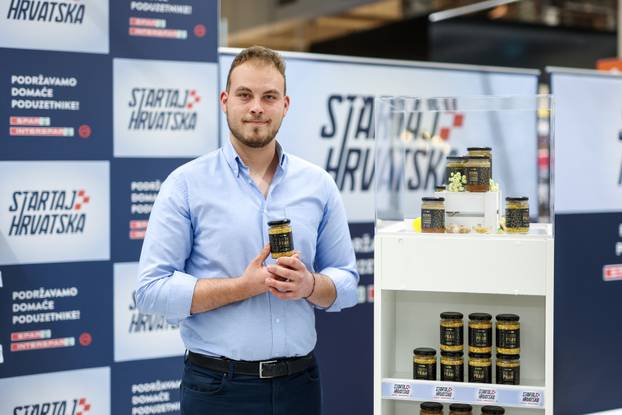 Zagreb: Predstavljanje kandidata šeste sezone medijsko – poslovnog projekta "Startaj Hrvatska"