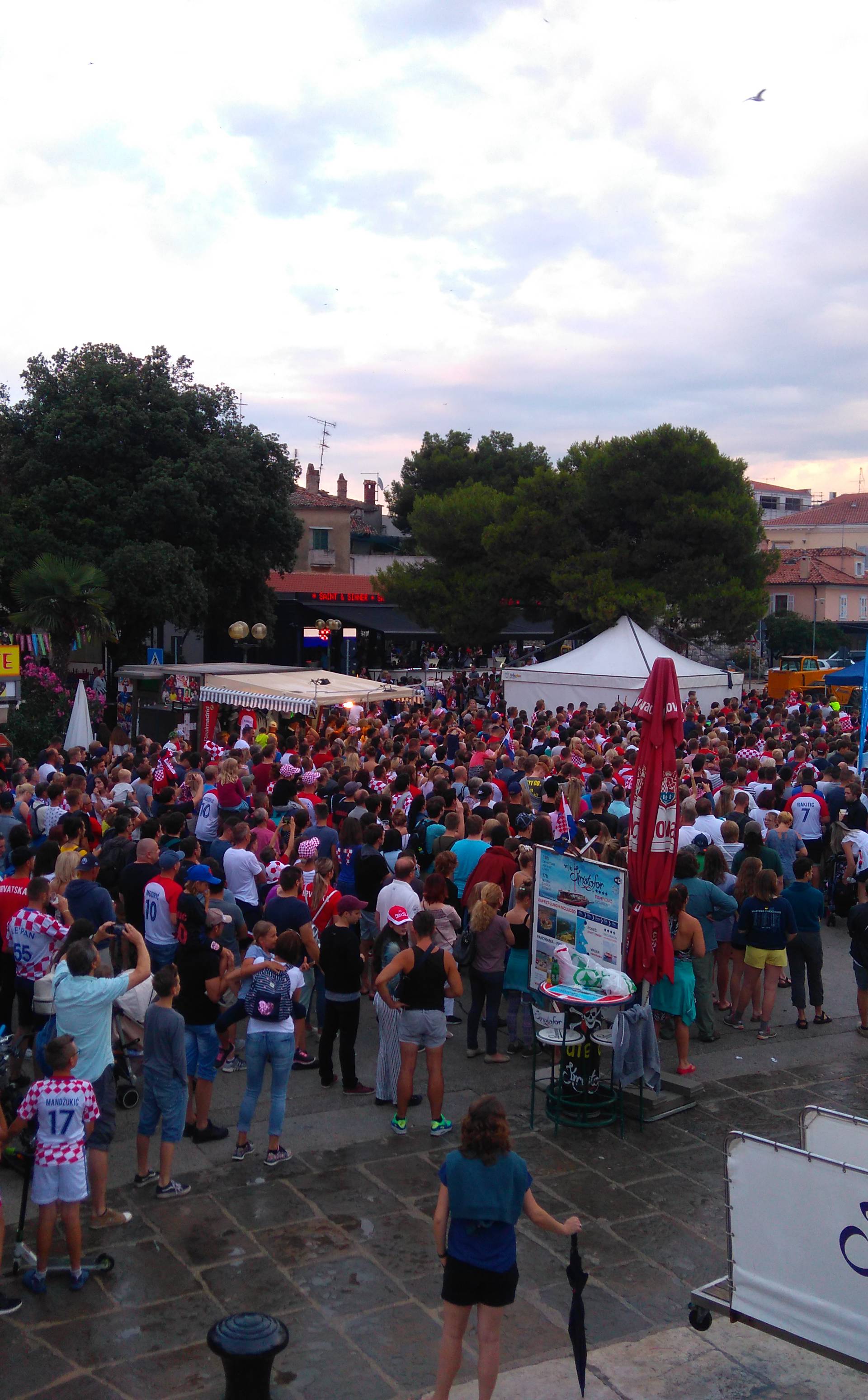 Idemo u finale! Ludnica na ulicama, cijela Hrvatska gori