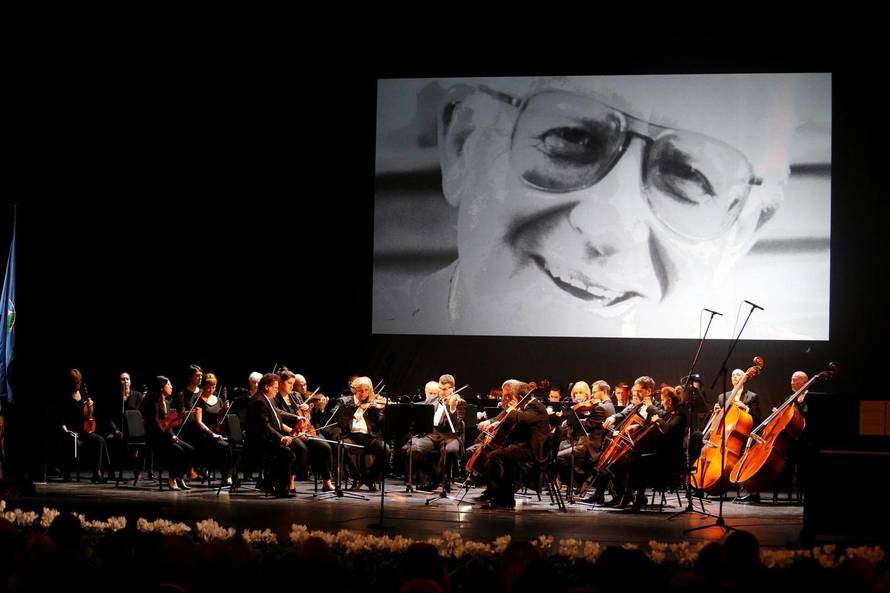 Zagreb: U HNK održana komemoracija za Branka Lustiga