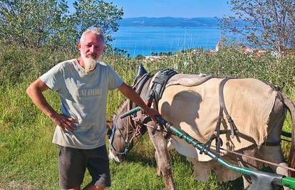 Sjeo na magarca i iz Francuske krenuo u Indiju - do Makarske mu je trebalo više od tri godine