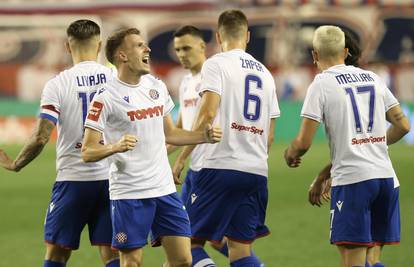 Ovakvu silnu pozitivnu energiju ništa ne može pobijediti. Hajduk slavi pobjedu i juri ka naslovu