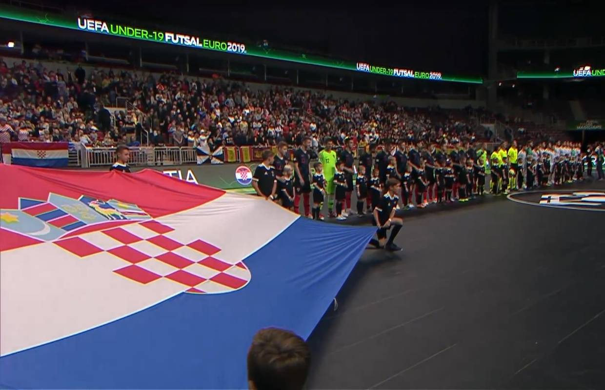 'Digli smo Hrvatsku na noge, utakmica se gledala i na trgu!'