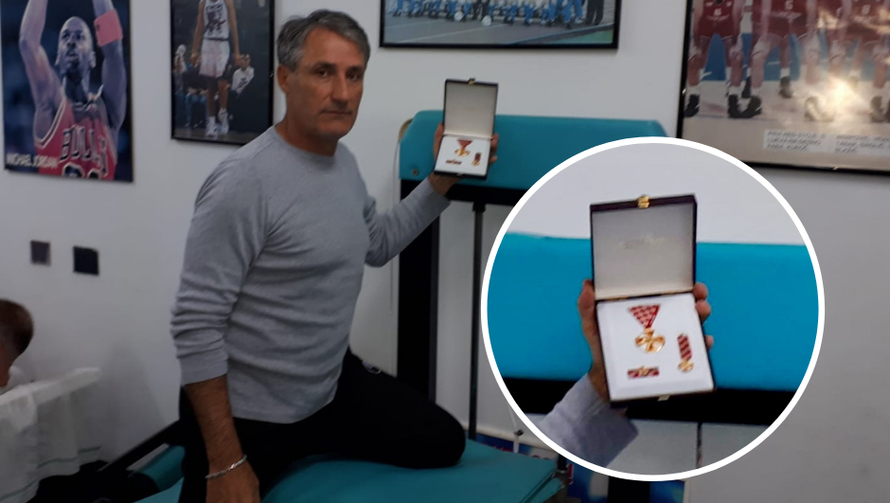 'Jedini nisam dobio medalju u Parizu, možda moju prodaju...'