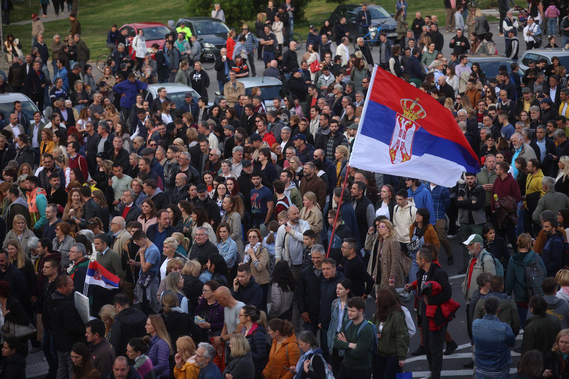 Beograd: Prosvjed "Srbija bez nasilja" organiziran bez obraćanja političara