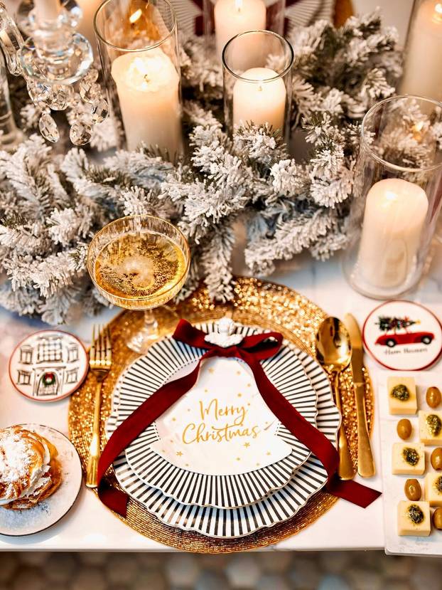 FOTO Marko Grubnić odškrinuo vrata svog luksuznog doma i pokazao kako on slavi Božić