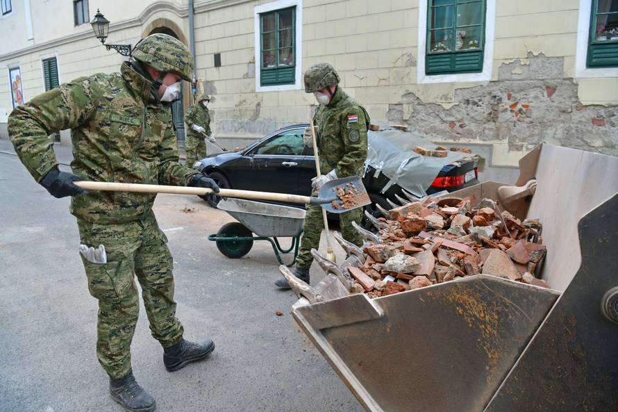Poruka HV: Dajete nam snagu za dalje, ostanite doma, idemo u nove pobjede