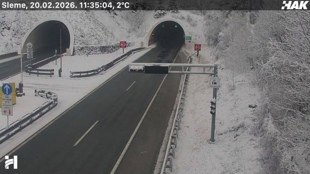 Pogledajte fotografije s kamera HAK-a, snijeg pada i u Zagrebu