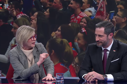 VIDEO Sva&dstrok;a u Otvorenom zbog do&ccaron;eka rukometa&scaron;a: 'Plenkovi&cacute; kr&scaron;i Ustav da bi ostao na vlasti'