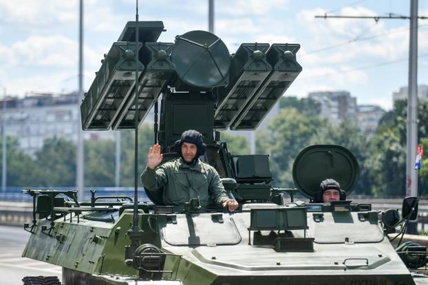 Zagreb: Izlazak vozila iz vojarne "1. gardijske brigade Tigrovi - Croatia"