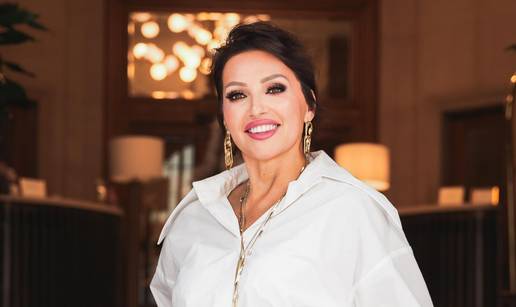 FOTO Nina Badri&cacute; nakon 15 godina ima novi album: Evo tko je sve bio na predstavljanju...