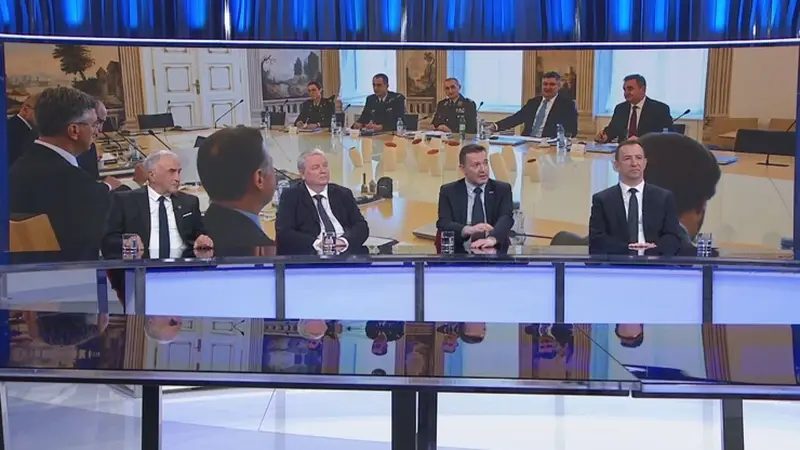 Mažar: 'Očito je bila bitna sjednica Vijeća. U tijeku je povijesna  modernizacija vojske'