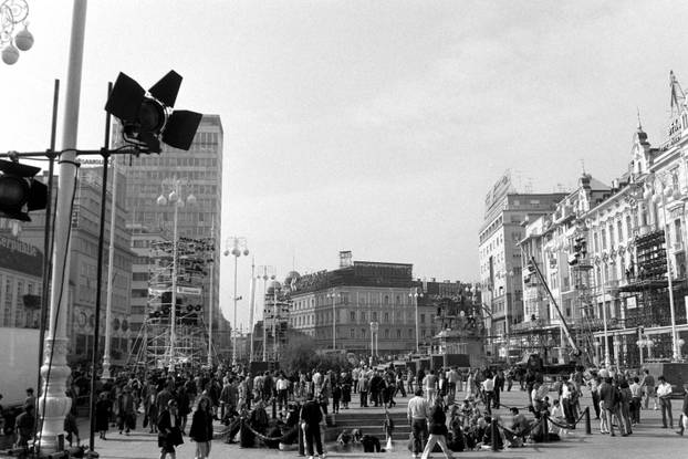 Zagreb: Pripreme za svečano otkrivanje vraćenog spomenika bana Jelačića, 14.10.1990.