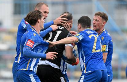 Lokomotiva - Osijek 1-0: Lokosi s igračem manje do polufinala Kupa! Mierez promašio penal