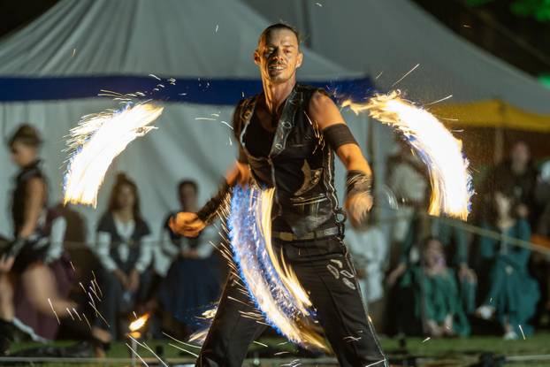 Otvoren je  13. Srednjovjekovni festival u Svetvinčentu