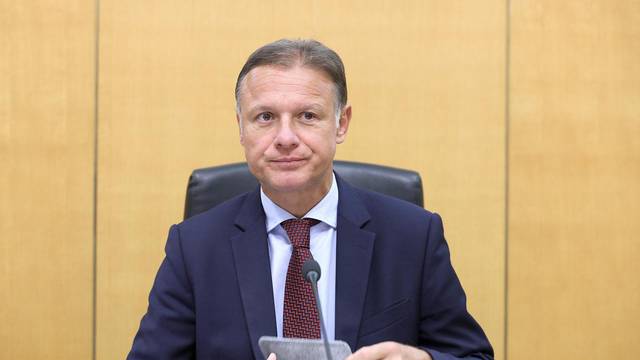 Zagreb: Sabor raspravlja o rebalansu proračuna