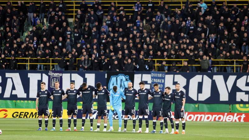 Navijači Dinama: Titula se vraća tamo gdje pripada. Rutinski