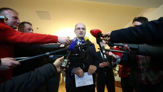HDZ iz prkosa ne želi Đuru Glogoškog za novog ministra