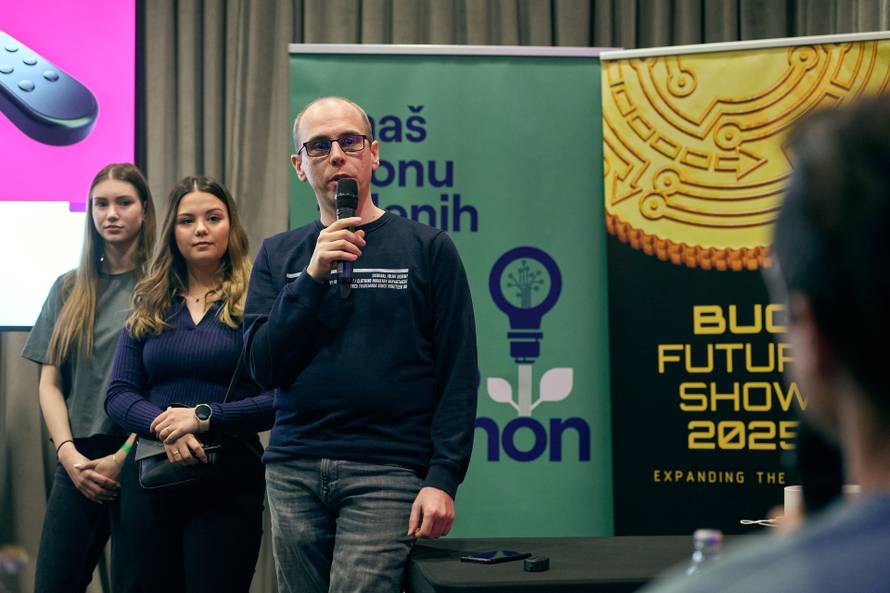 AI aplikacija za pomoć slijepima i slabovidnima pobijedila na trećem izdanju LAQOthona