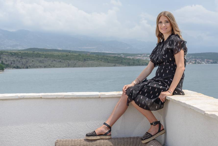 Junak Borussije ljeti se zabavlja na Jadranu. Sagradio je i vile...