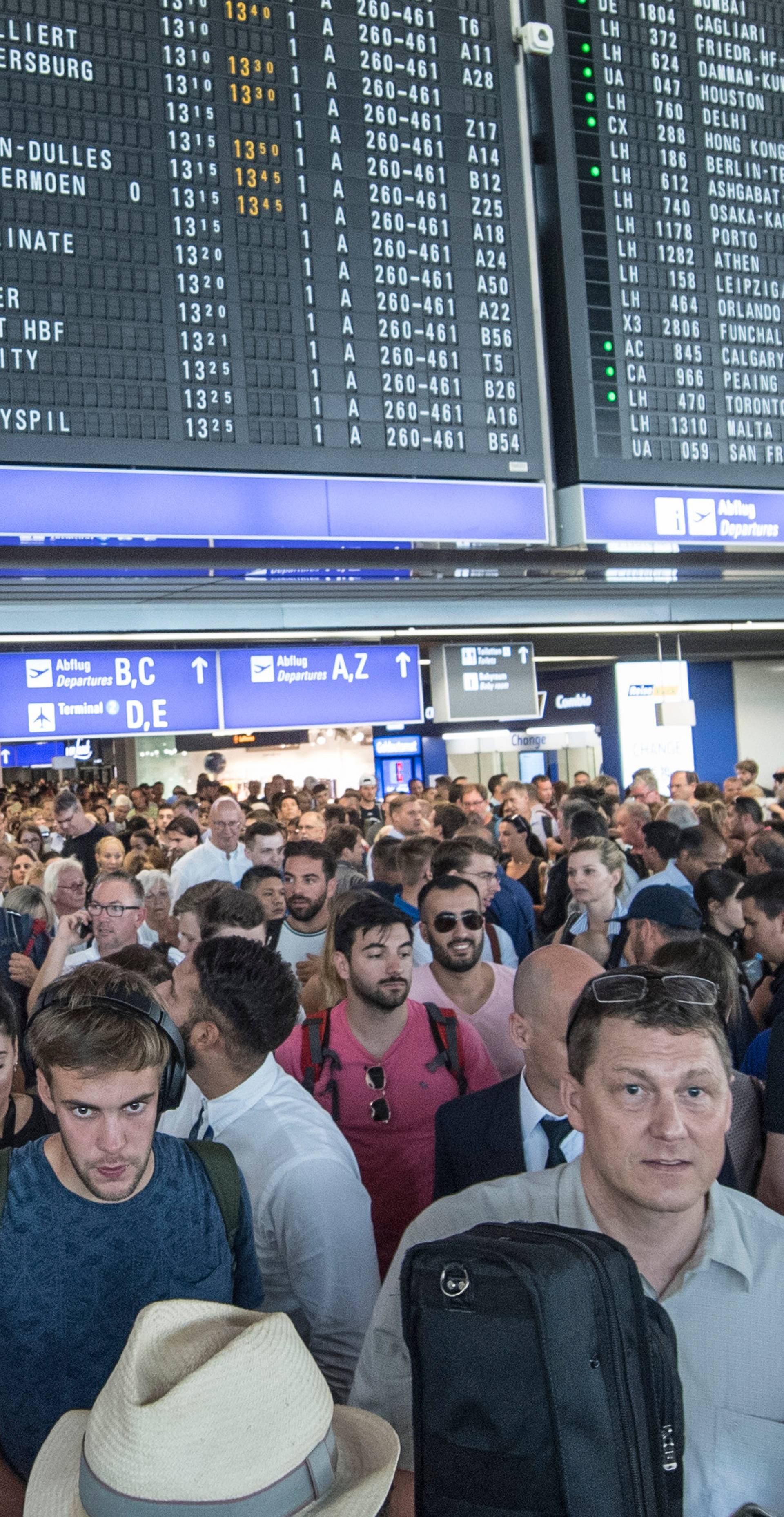 Frankfurt Airport partially cleared due to police action