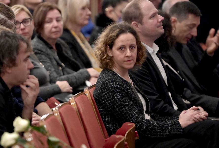 Zagreb: Komemoracija za Massima Savića u Hrvatskom narodnom kazalištu