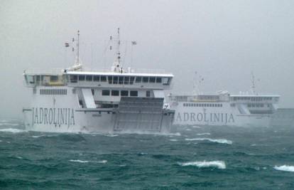 Katamarani opet plove: Sve linije od Splita uspostavljene